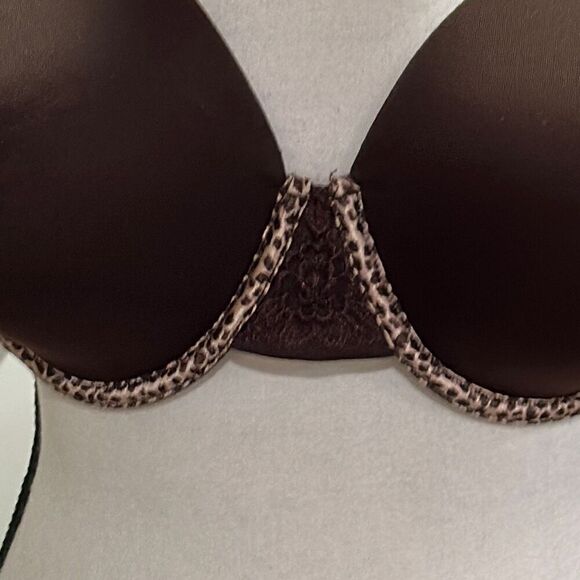 PLUS SIZE Vanity Fair Beautiful Benefits bra - Picture 2 of 5